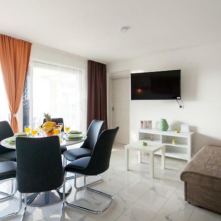 Apartments Kudec By El-Pi Tours مالينسكا المظهر الخارجي الصورة