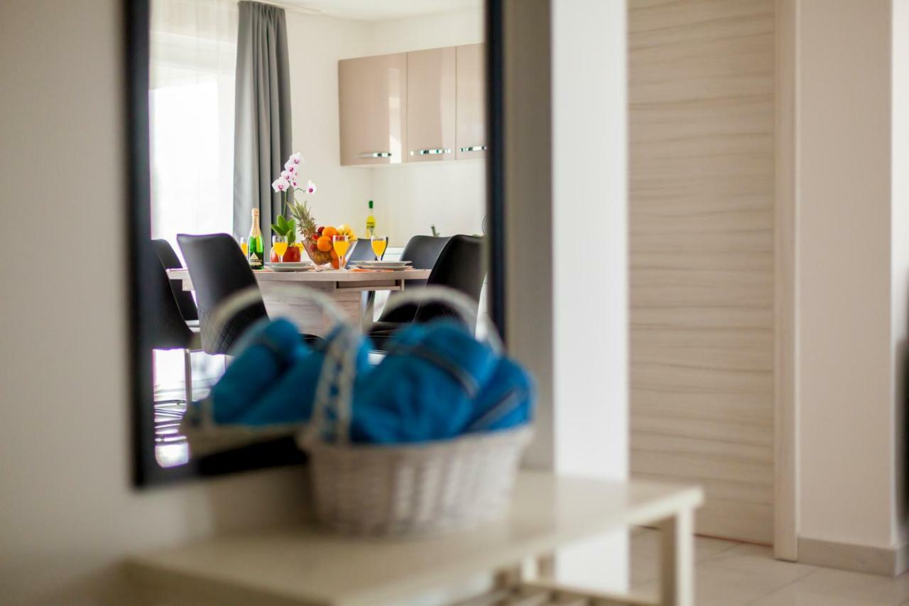 Apartments Kudec By El-Pi Tours مالينسكا المظهر الخارجي الصورة