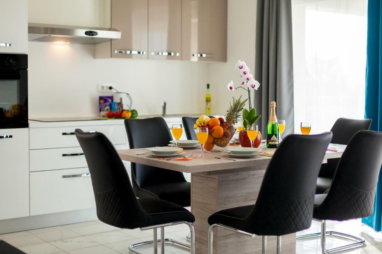 Apartments Kudec By El-Pi Tours مالينسكا المظهر الخارجي الصورة